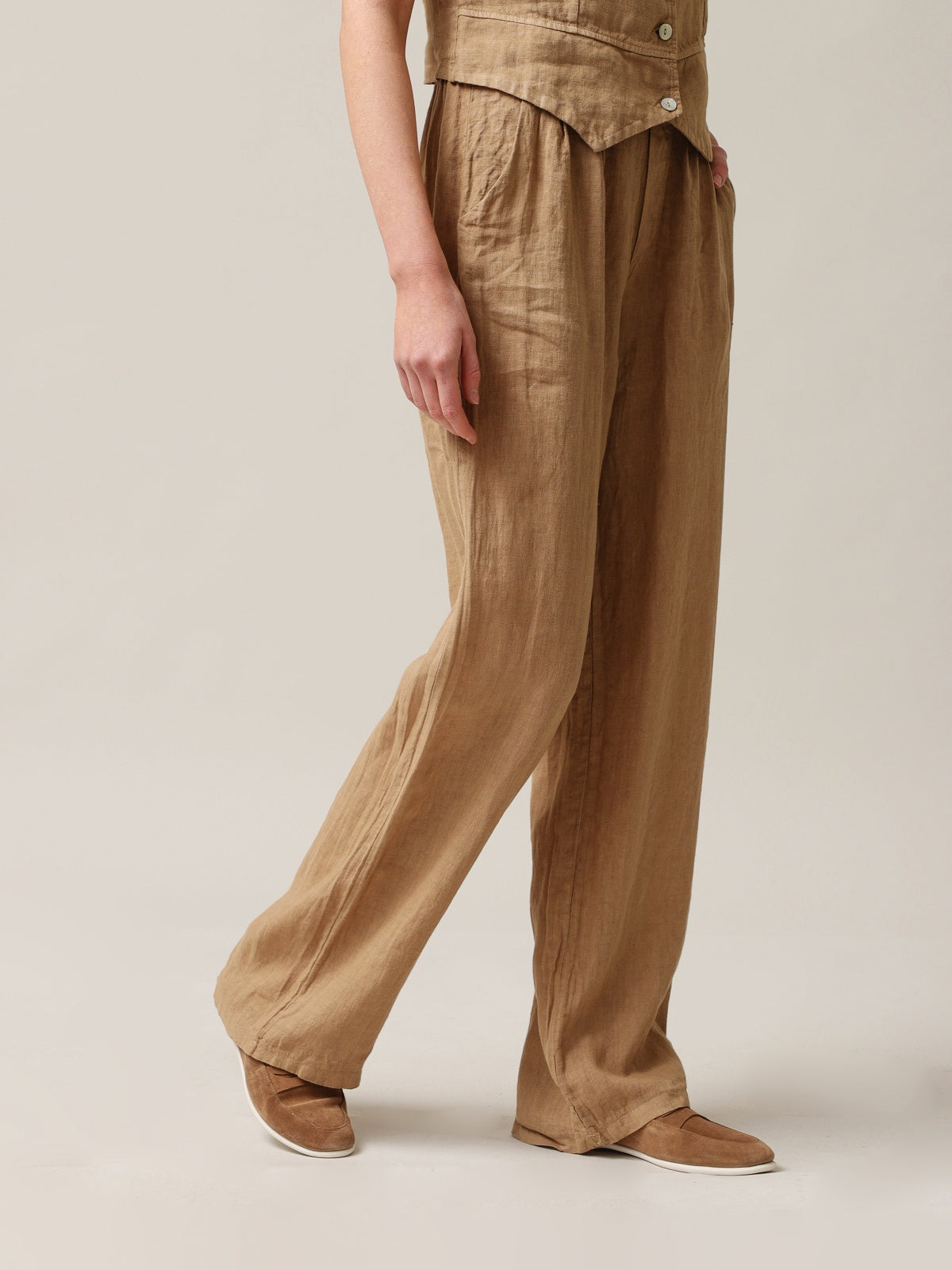 Women's trousers, Capsule Collection, 100% linen